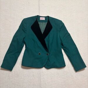 VTG Pendleton Green Wool Womens 8P Petite Blazer Velvet Lapel Cropped Two-Button